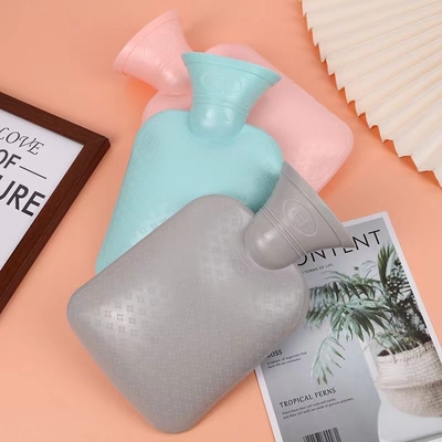 Goede prijs. Zachte, milieuvriendelijke siliconen warmwaterfles voor reizen en pijnverlichting online