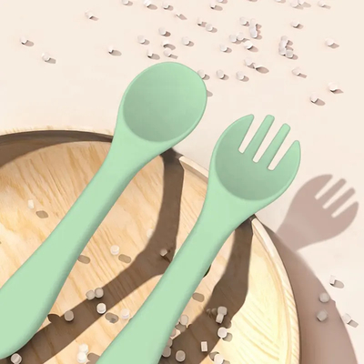 Van het de Keukenproduct van het baby de Niet-toxische Silicone Praktische Vork en de Lepel