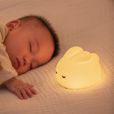 Rabbit Night Light For Kids Lamp schattig lamp 16 kleuren tap siliconen kinderen nacht licht voor kinderen nacht licht usb oplaadbaar