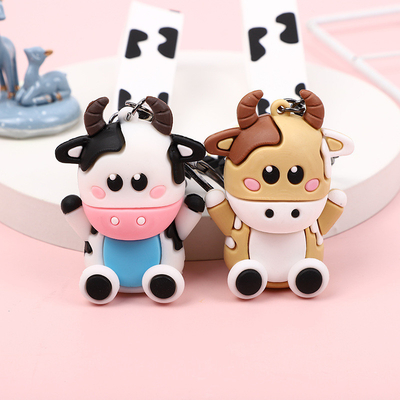 Goede prijs. Silicone Cartoon Koei Sleutelhanger voor Dames Rugzak en Auto Hanger online