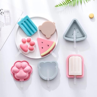 Kinderen Cartoon Popsicle Vormen - 4 Pack, 10-holte Food-Grade Silicone Ice Pop Cream Vormen, met herbruikbare stokken, niet-stick plat ontwerp, gemakkelijk te lossen, stapelbaar voor ruimtebesparing
