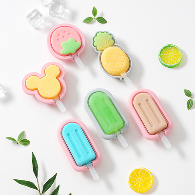 Silicone Popsicle Vorms, Cute Ice Pop Vorms Herbruikbare Cake Pop Mould Set met deksel Popsicle Sticks, Easy Release BPA Free Cartoon Ice Cream Mould For Kids