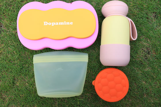 Goede prijs. Lichtgewicht siliconen etui Makkelijk schoon te maken Pennenhouder Ideaal voor het meenemen van pennen, potloden, stiften en kleine accessoires online