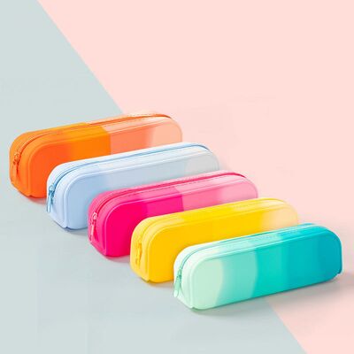 Goede prijs. Duurzame siliconen portemonnee BPA-vrij Flexibele lichtgewicht muntzak Perfect voor reizen Dagelijks gebruik en gemakkelijke toegang online