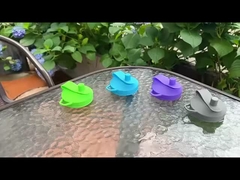 Vier verpakkingen herbruikbare sodablikjes met rieten.